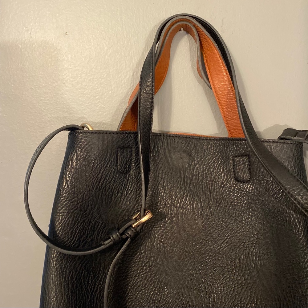 REVERSABLE BLACK / BROWN TOTE PURSE WITH COIN PURSE